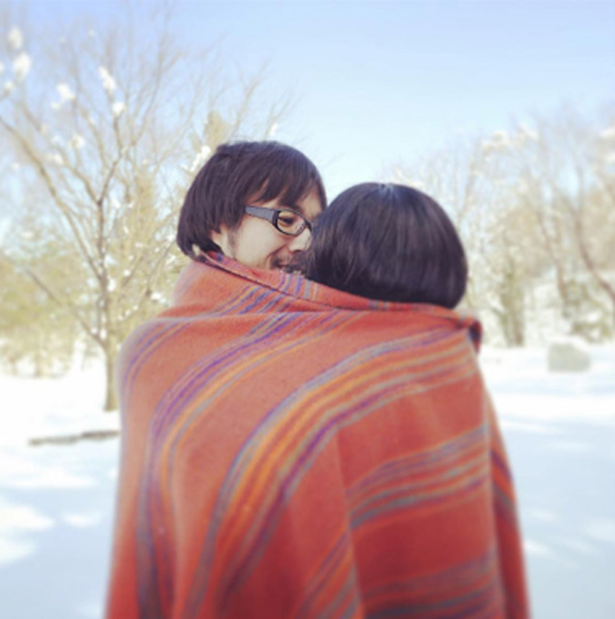 En fotos: conoce la extraña historia de este japonés con su novia imaginaria