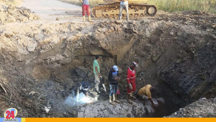 Hidrocentro Corrige Fugas En El Sector Puerta Negra De Zamora