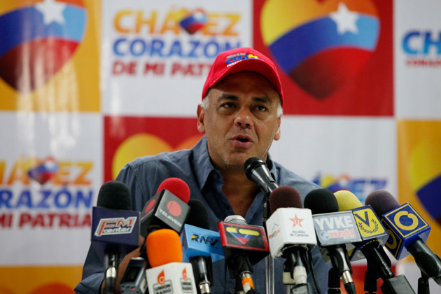 Rodríguez: la mejor respuesta a la «guerra económica» son los CLAP