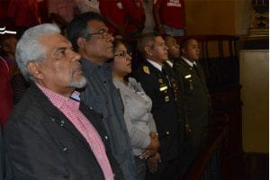 Clbec condecora trabajadores públicos