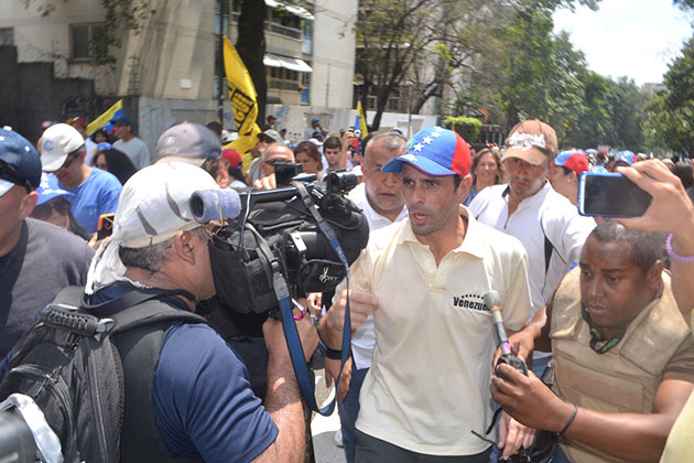 Capriles aseveró que mientras haya problemas en el país habrá razones para estar en las calles