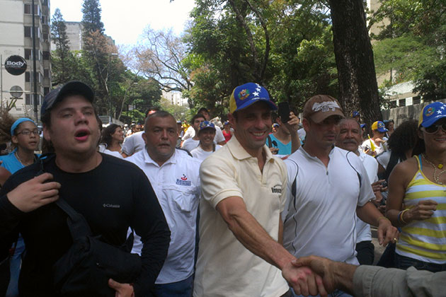 Capriles aseveró que mientras haya problemas en el país habrá razones para estar en las calles