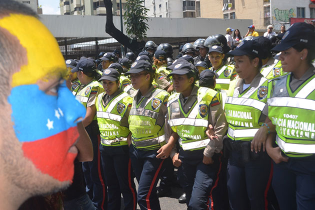 Capriles aseveró que mientras haya problemas en el país habrá razones para estar en las calles