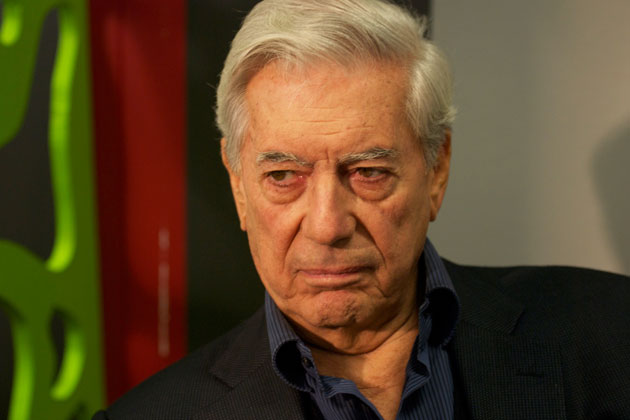 Mario Vargas Llosa llegó a Venezuela para participar en foro sobre la libertad