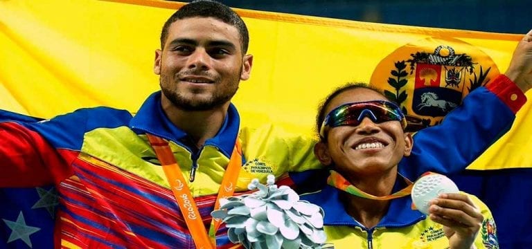 ¡Orgullo nacional! Sol Rojas consigue medalla de plata en Paralímpicos