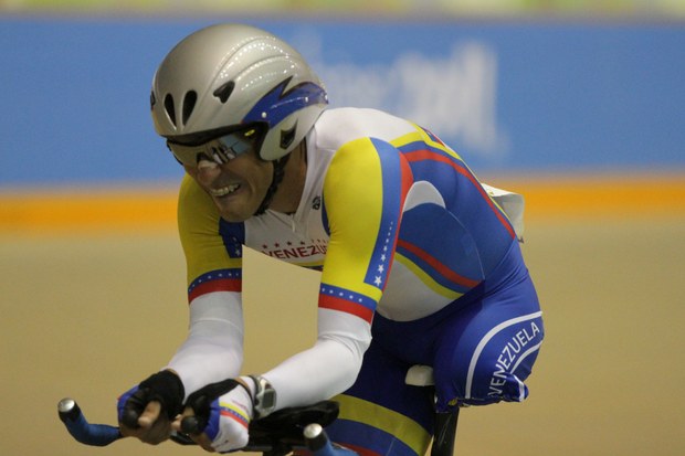 Atleta venezolano Cirio Molina ganó diploma en Paralímpicos de Río