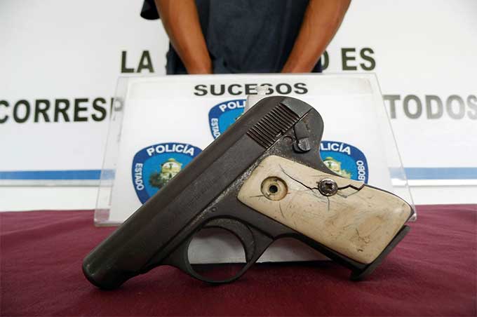 PoliCarabobo capturó  12 personas y decomisó 4 armas de fuego
