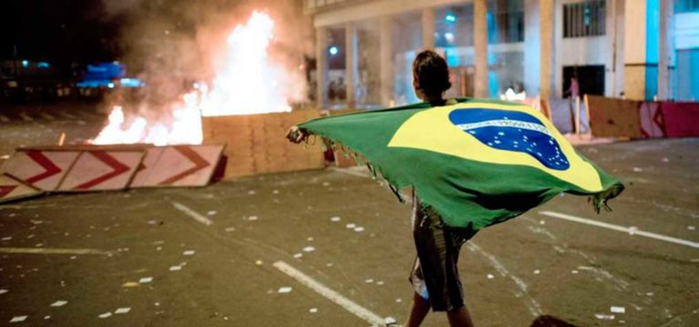 Brasil protestará a 194 años de celebrase su independencia