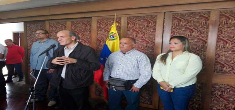 Evalúan proyectos para impulsar Agenda Económica Bolivariana