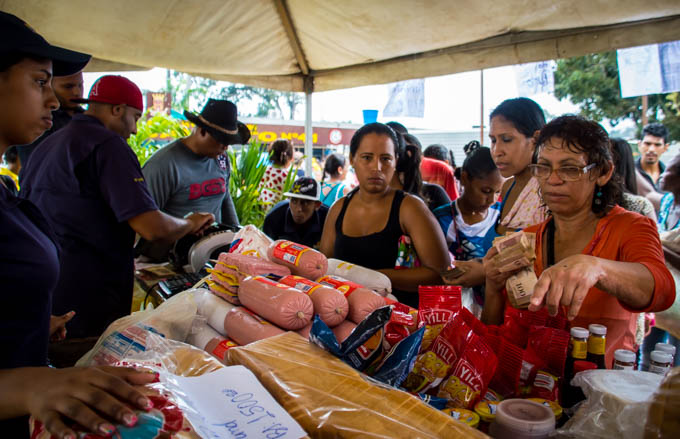 GNB expendió más de 90 toneladas de alimentos en el municipio Libertador