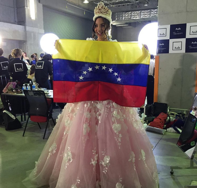 ¡Alucinante! Conoce los secretos del vestido de Edymar Martínez (+fotos)