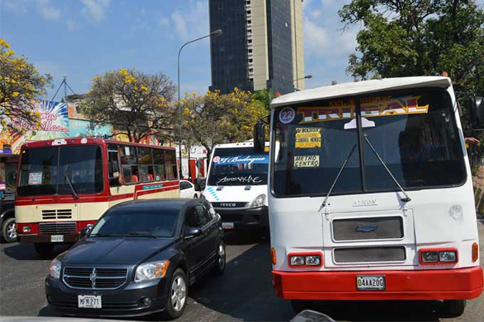 Frente Social de transporte carabobeño rechaza paralización del sector