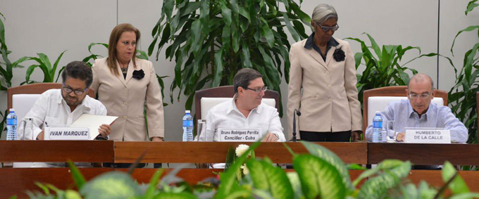 Gobierno colombiano y FARC firmaron nuevo acuerdo de paz