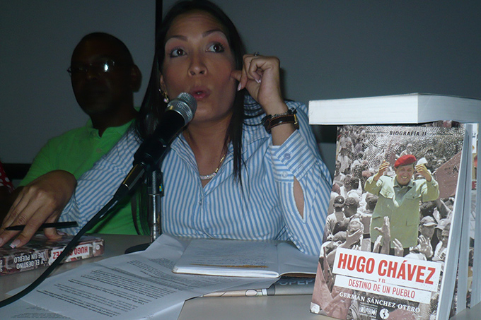 Libro de Hugo Chávez fue presentado en la Filven Carabobo 2016