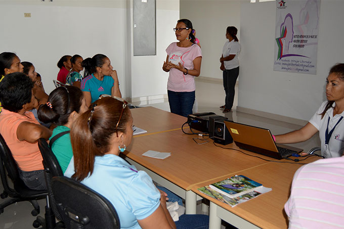 Iammujer impartió taller contra la violencia de género en Nueva Valencia
