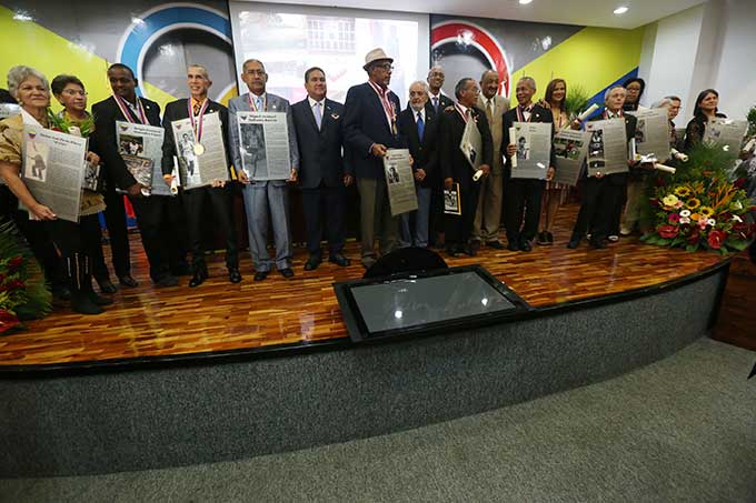 15 figuras del atletismo venezolano ingresaron al salón de la fama