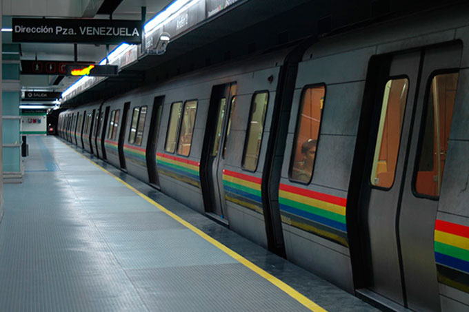 Desmienten rumor de paro: Metro de Caracas trabaja con normalidad