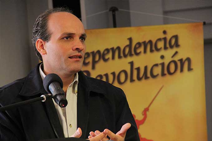 Menéndez definió aspectos de las Zonas Económicas Especiales