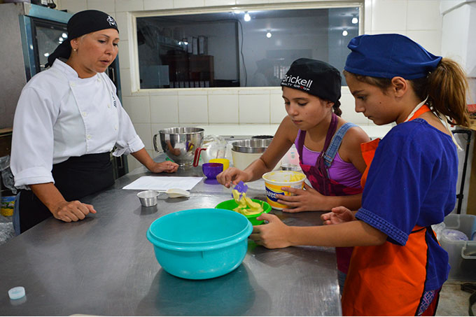 ¡Para los más pequeños! Club Ítalo de Valencia realizó taller de pastelería