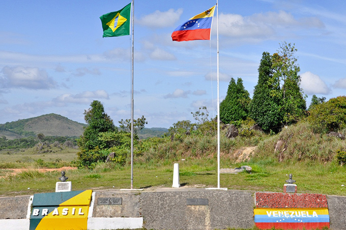 Activan nuevas estaciones de combustible en frontera con Brasil y Colombia