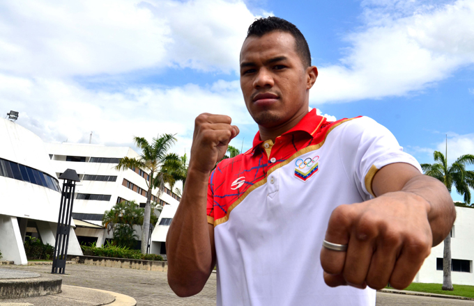 Carabobeño Johan González buscará título en Liga Nacional de Boxeo