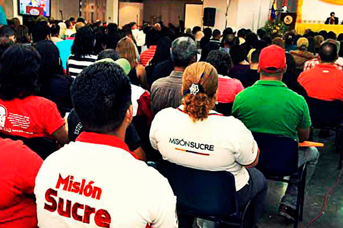 Misión Sucre forma a 10.880 carabobeños en programas educativos