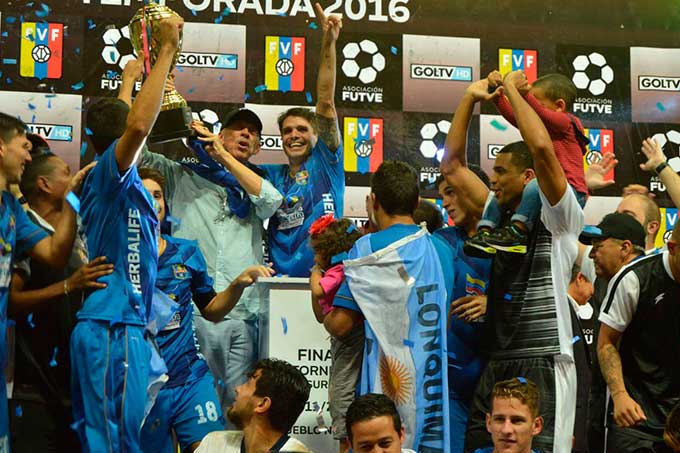 Zulia FC se coronó campeón del Torneo Clausura 2016 (+video)