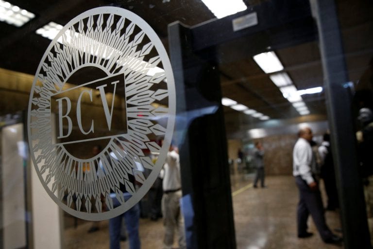 BCV autorizó transferencia de divisas entre cuentas del Sistema Bancario Nacional