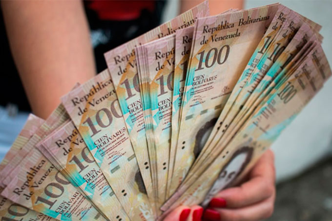 En Gaceta Oficial: circulación de los billetes de Bsf. 100 hasta el 20 de febrero