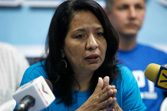 Diputada Medina: AN fracasó en su intento por derrocar al Presidente
