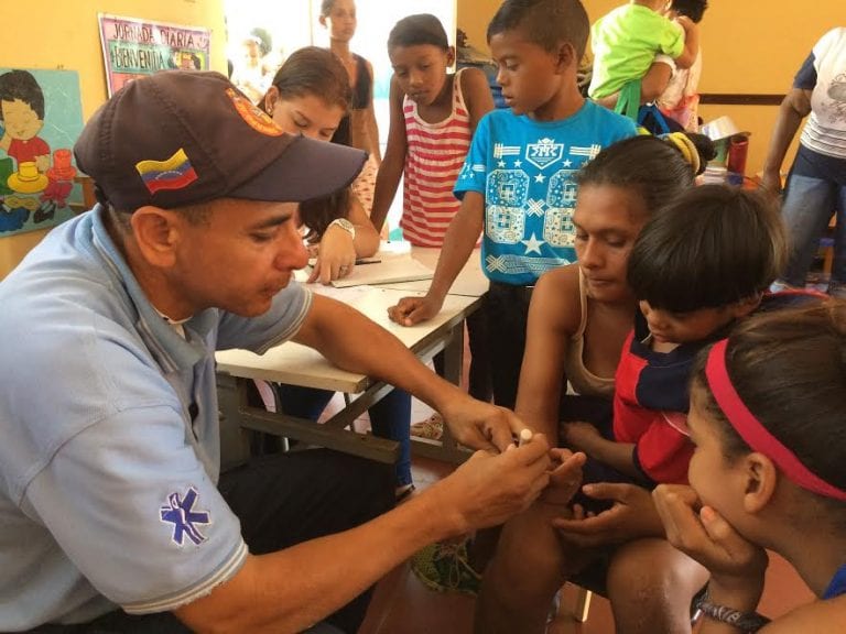 Alcaldía de Libertador llevó operativo de salud gratuita a Escuela de Fundación Cap