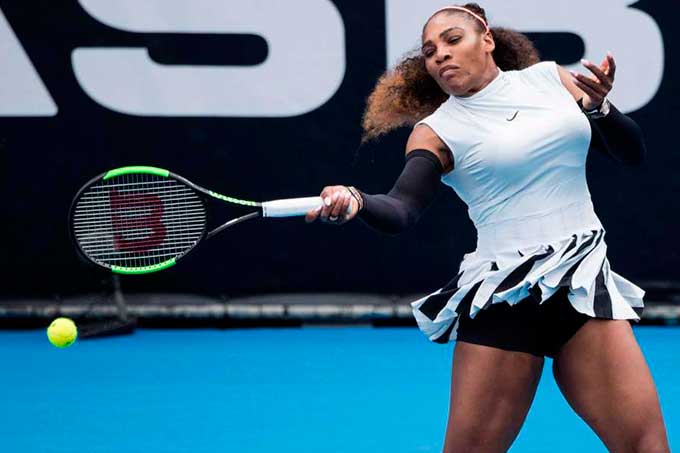 Serena Williams rompió la sequía al ganar el primero en Auckland