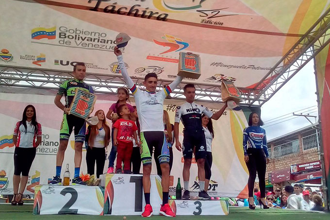 Yonathan Monsalve ganó tercera etapa de la Vuelta al Táchira