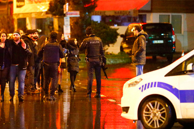 Detienen a 8 personas implicadas en el ataque ocurrido en Estambul