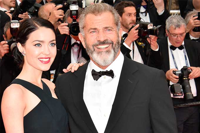 ¡A los 61 años! Mel Gibson se convirtió en padre por novena vez