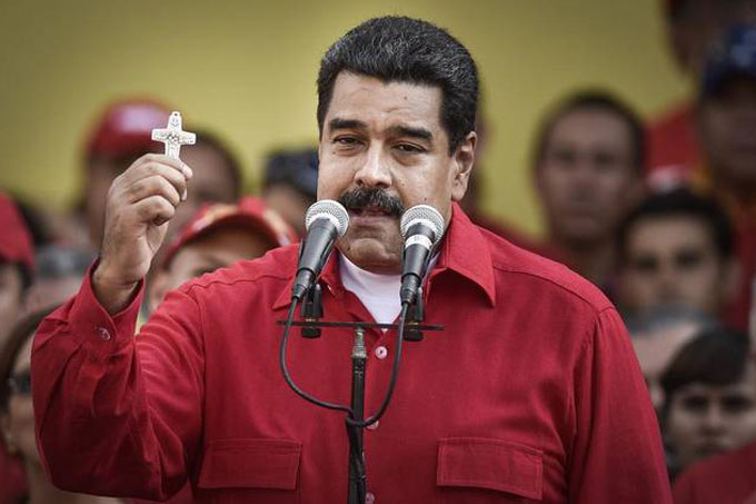 Maduro diálogo religioso