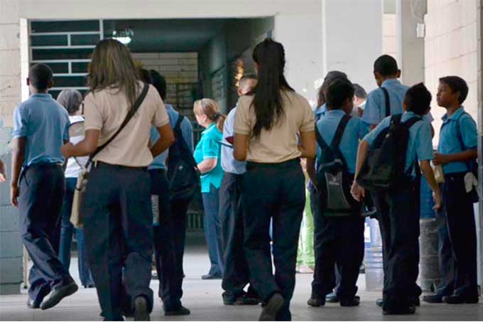 Zona Educativa de Carabobo llama a retomar clases este lunes