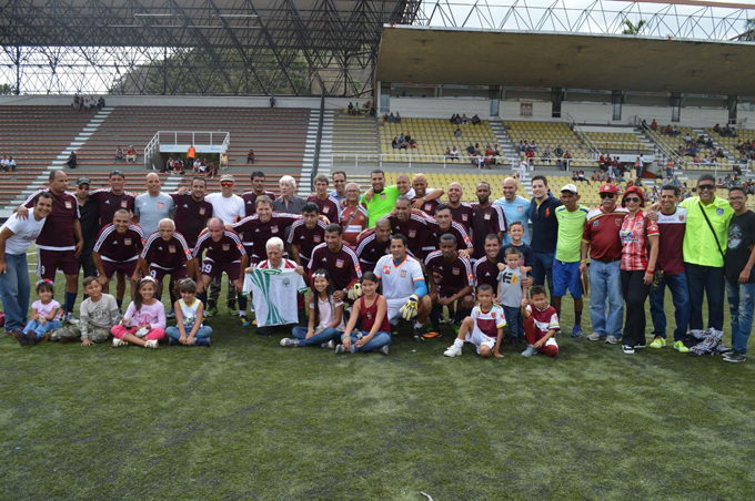 Carabobo FC recibió en su aniversario 20 a las «Glorias Granates» (+fotos)