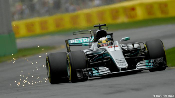 Hamilton consiguió su Pole Position 62 en el Gran Premio de Australia