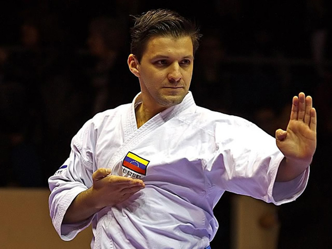 Karateca Antonio Díaz terminó su participación en el Open de Dubai