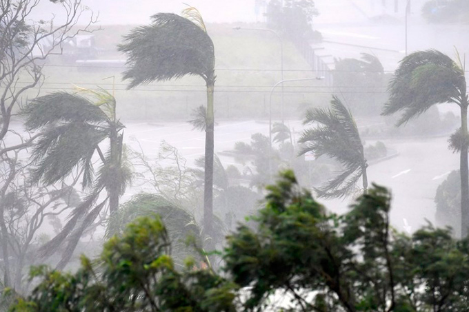 Evacuaciones y un fallecido ha dejado ciclón Debbie en Australia (+Video)