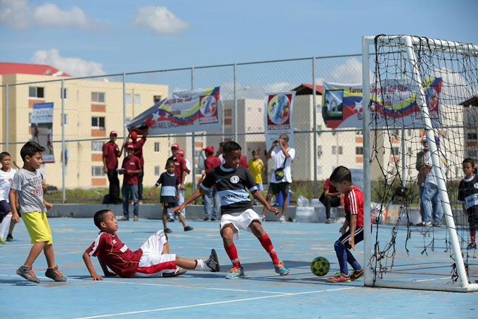 Fundorfa inaugura juegos Inter-Barrios Copa Navidad 2017