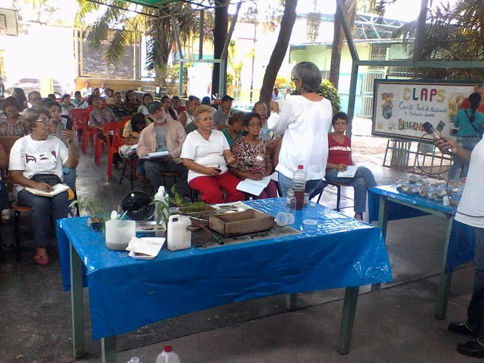 Secretaría de Educación dicta talleres productivos a los CLAP en Aragua