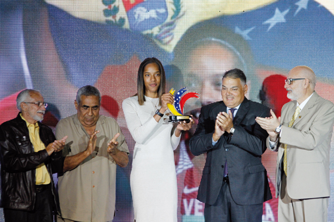 ¡Gala del deporte! Yulimar Rojas ganó premio de Atleta del Año