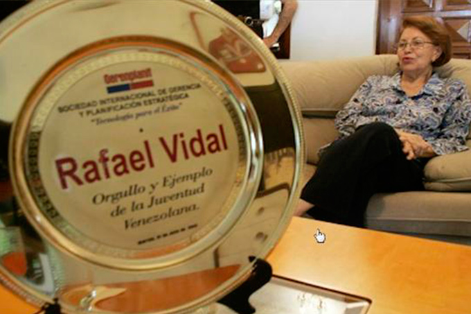 Acusan adolescente por muerte de la madre del nadador Rafael Vidal