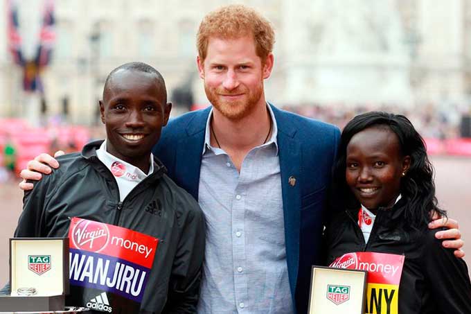 Estos kenianos se coronaron en el Maratón de Londres 2017