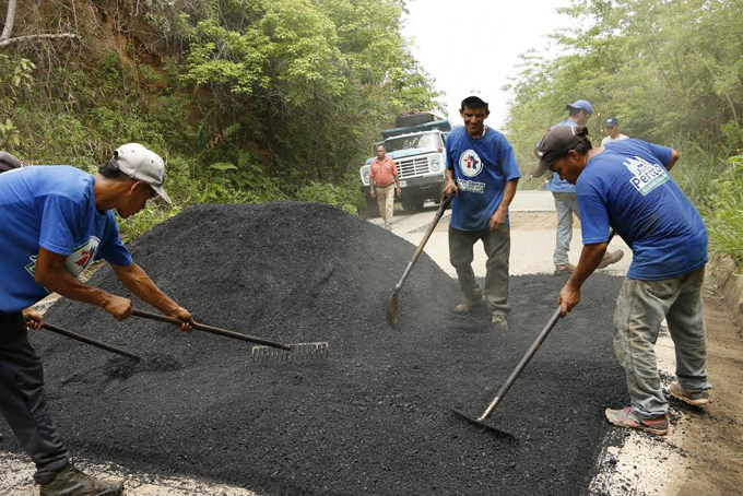 Alcaldía de Libertador ejecutó labores de pavimentación en comunidad agraria Pira Pira