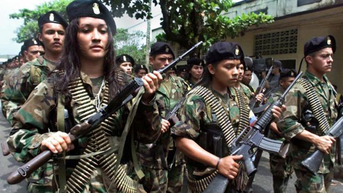 Sepa por cuánto tiempo prolongaron entrega de armas en Colombia