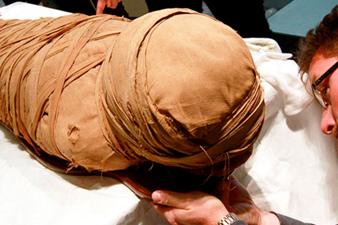 ¡Milenario! Decena de momias fueron halladas en el centro de Egipto