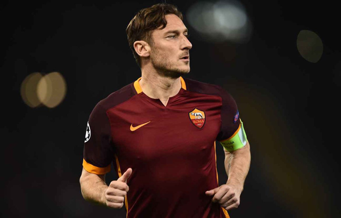 ¿Vuelta a la página? Francesco Totti no asegura su retirada